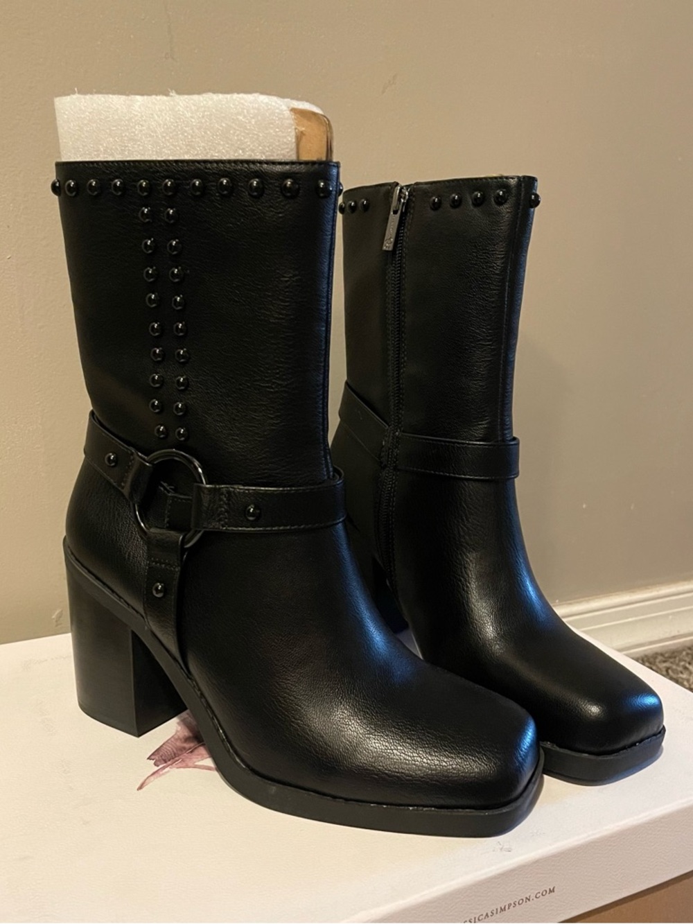 Jessica Simpson Women's Bernique Boots